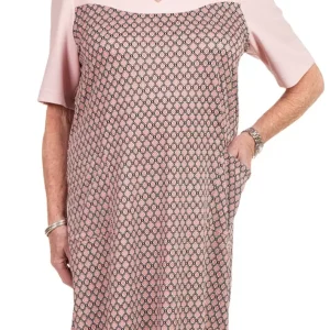 Robe Adaptée Rose/Saumon avec Pierres Décoratives