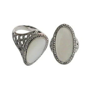 Bague nacre art deco ovale en argent et marcassites