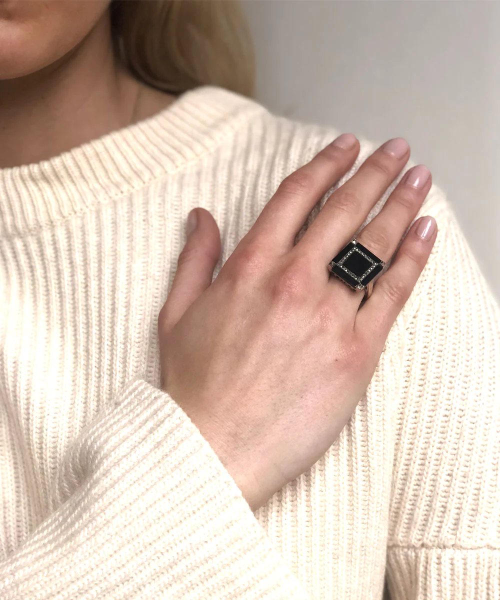Bague onyx carrée en argent et marcassites de style art déco – Image 3