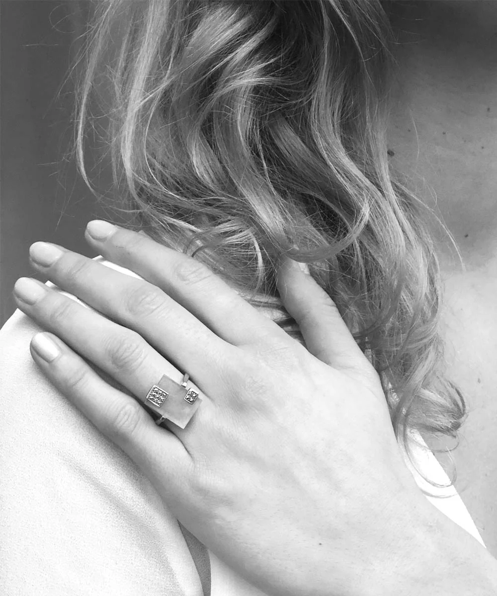 Bague cornaline Mireille en argent et marcassites – Image 2