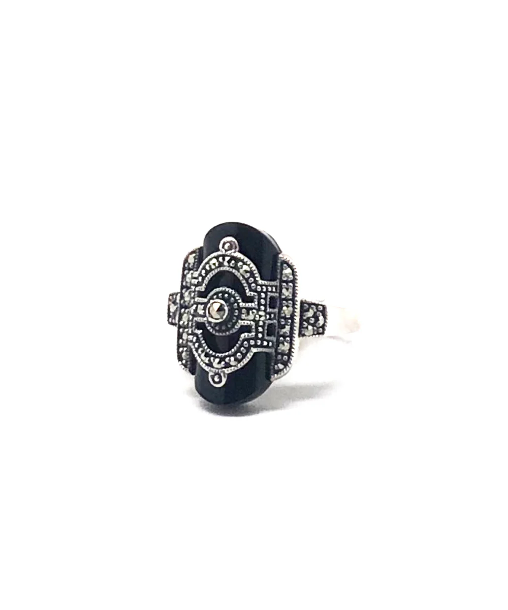 Bague onyx art déco, argent et marcassites