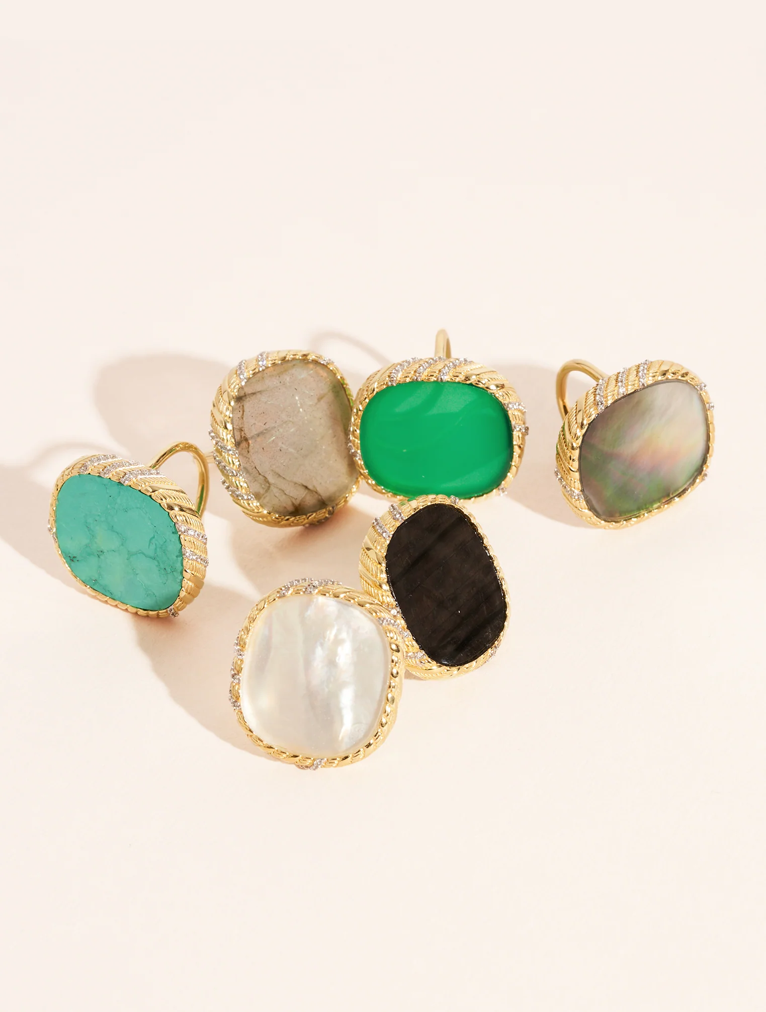 Bague Dona - Nacre Grise – Image 4