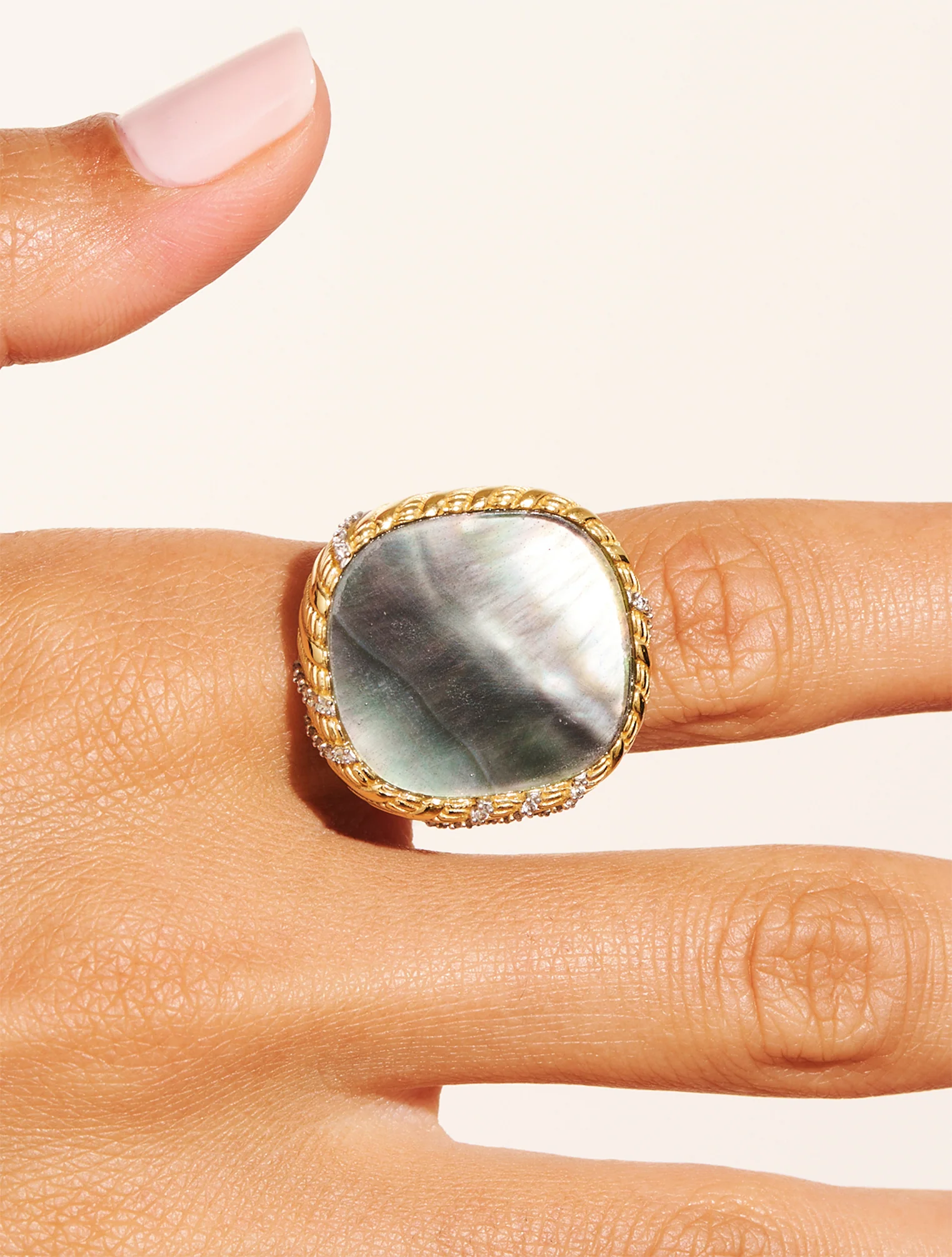 Bague Dona - Nacre Grise – Image 2