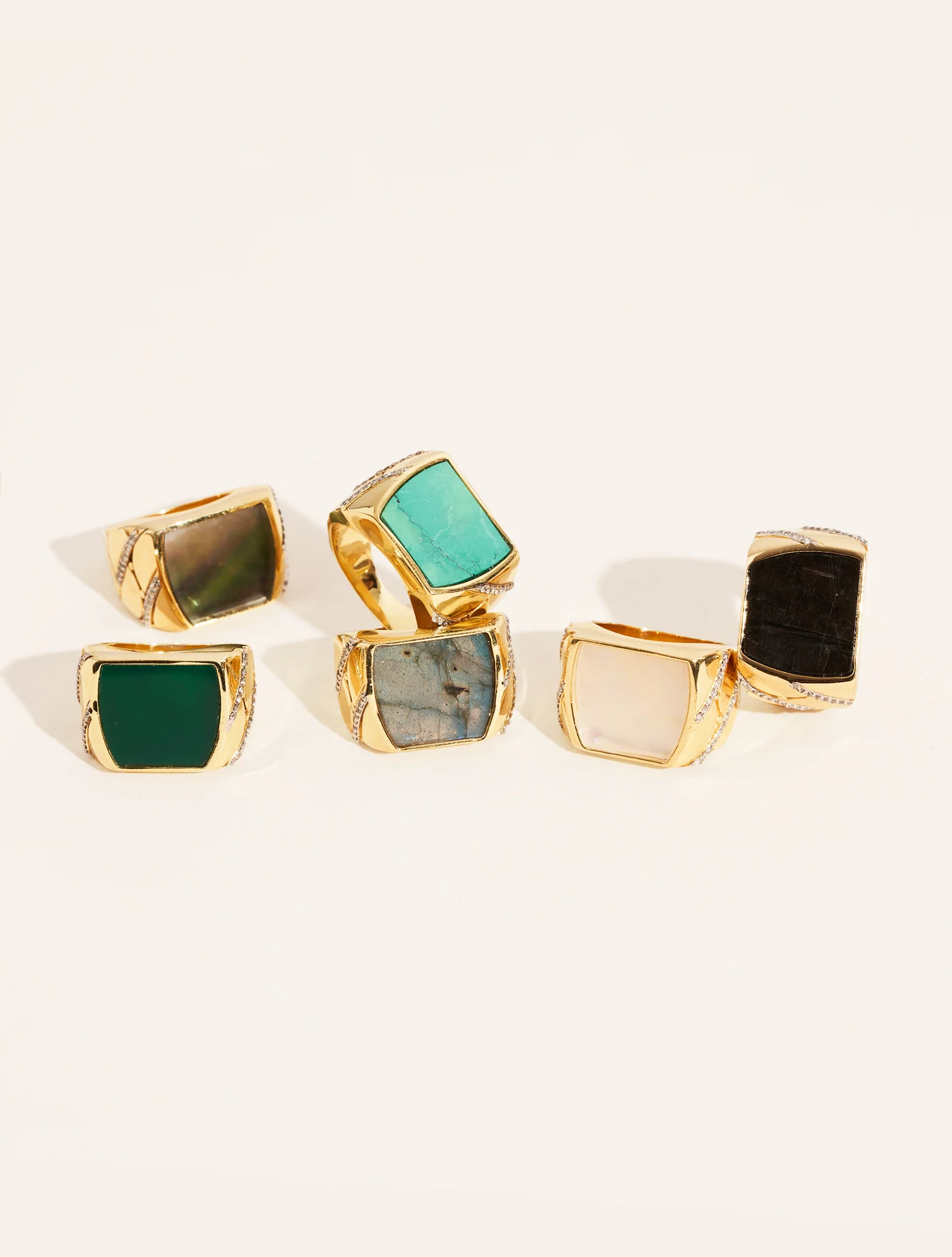 Bague Seema - Nacre Grise – Image 5