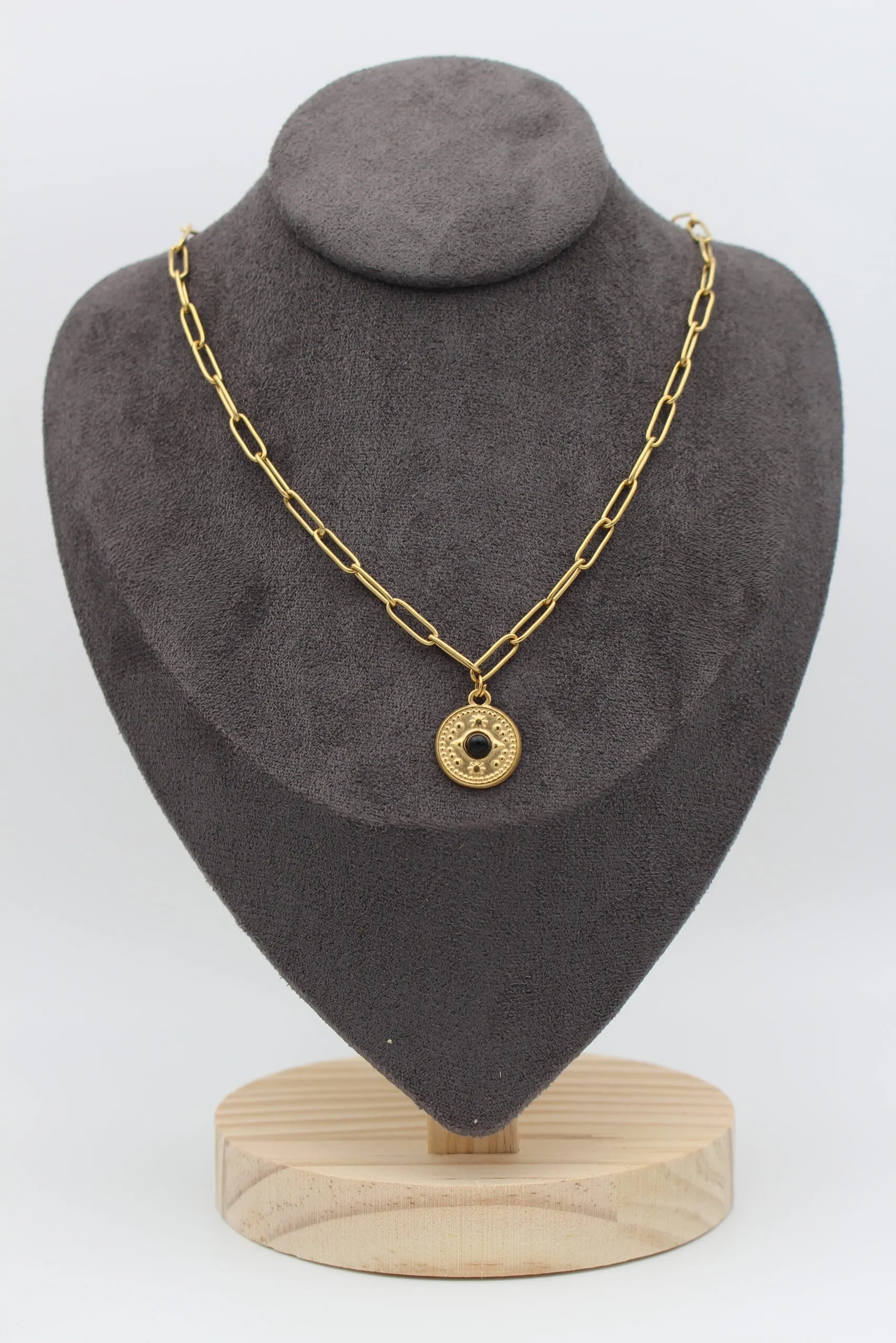 Collier Amanda