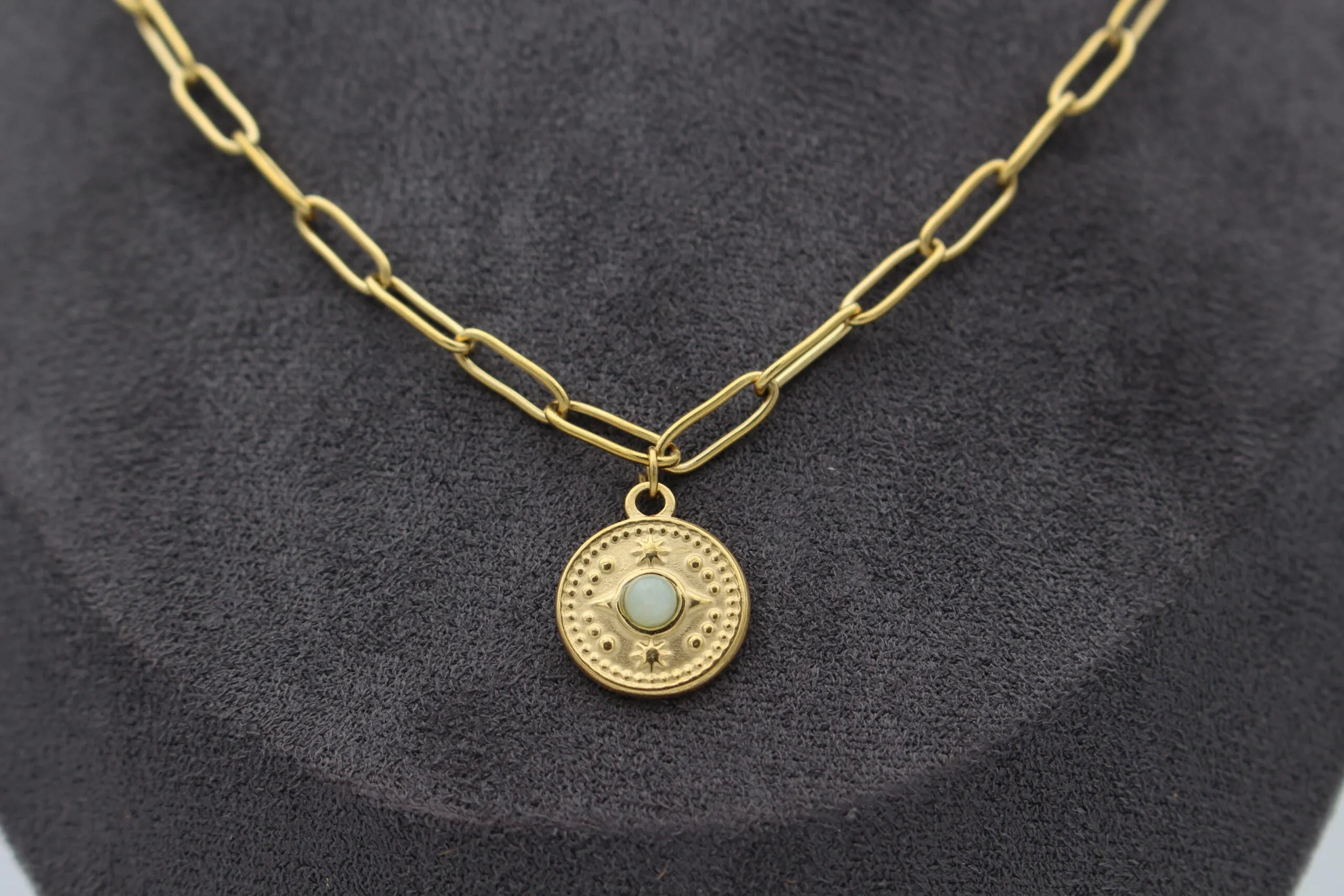 Collier Amanda – Image 9