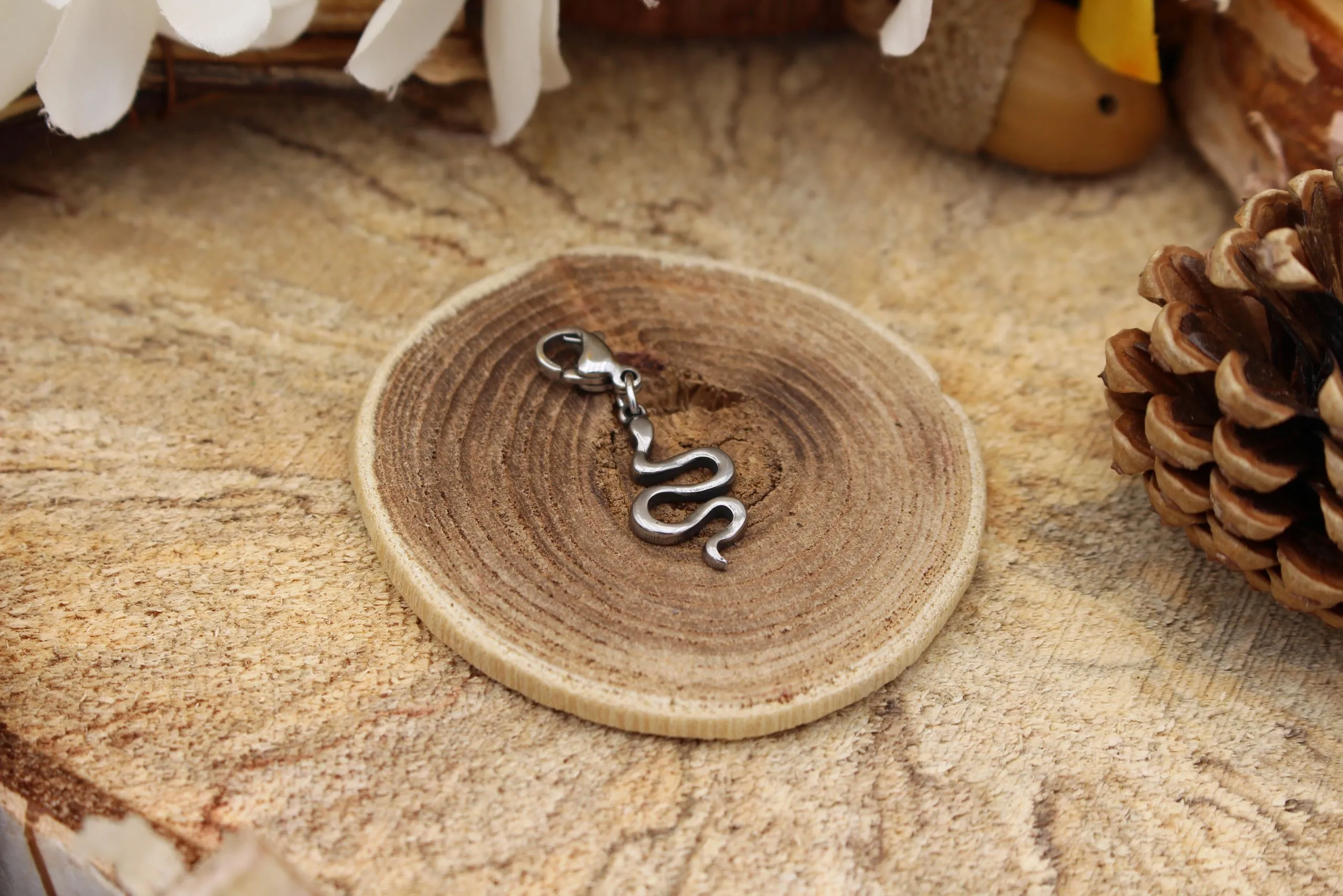 Charm Serpent – Image 3