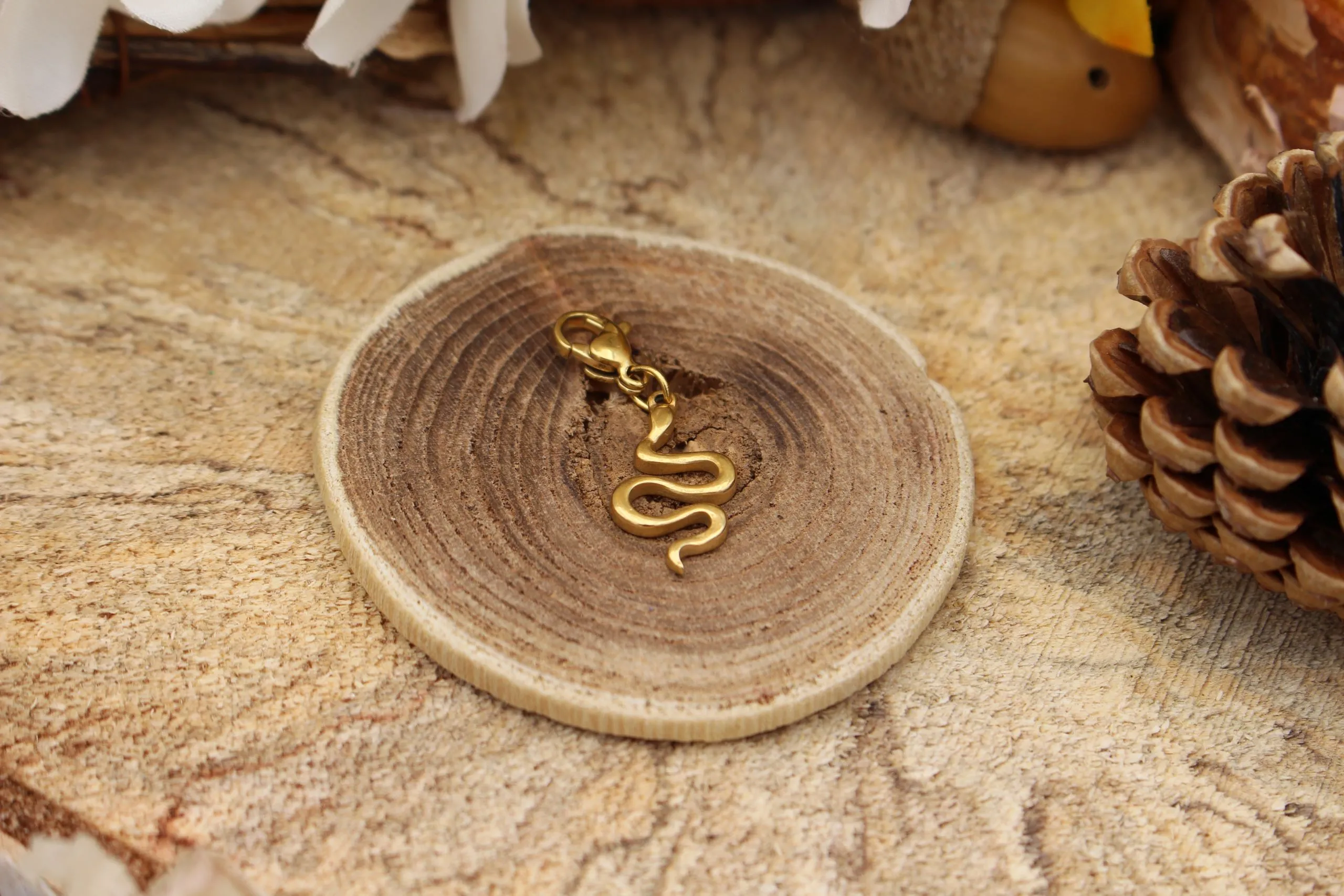 Charm Serpent – Image 2