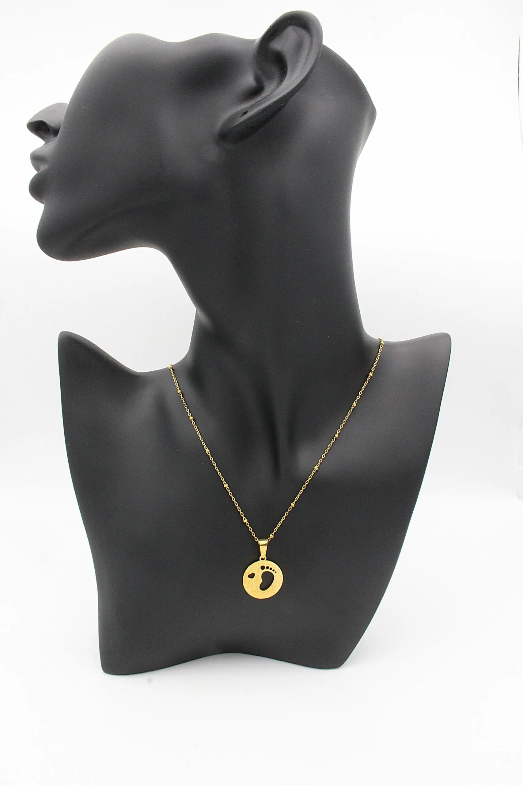 Collier Gravure Médaillon Pied de Bébé – Image 2