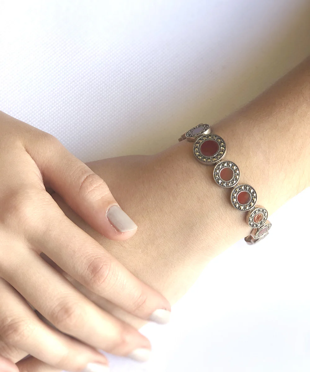 Bracelet art deco en cornalines et marcassites - Métron – Image 2
