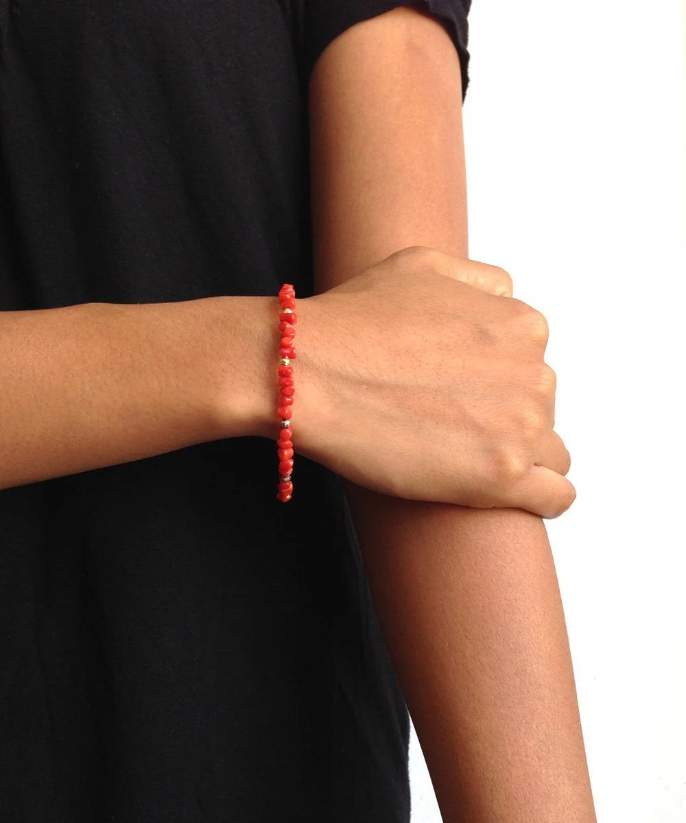 Bracelet jonc en corail et argent - Editions Lessisrare Bijoux – Image 2