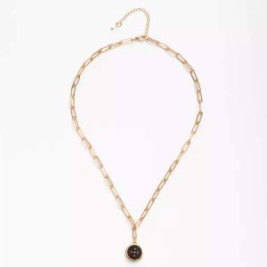 collier médaille émaillée