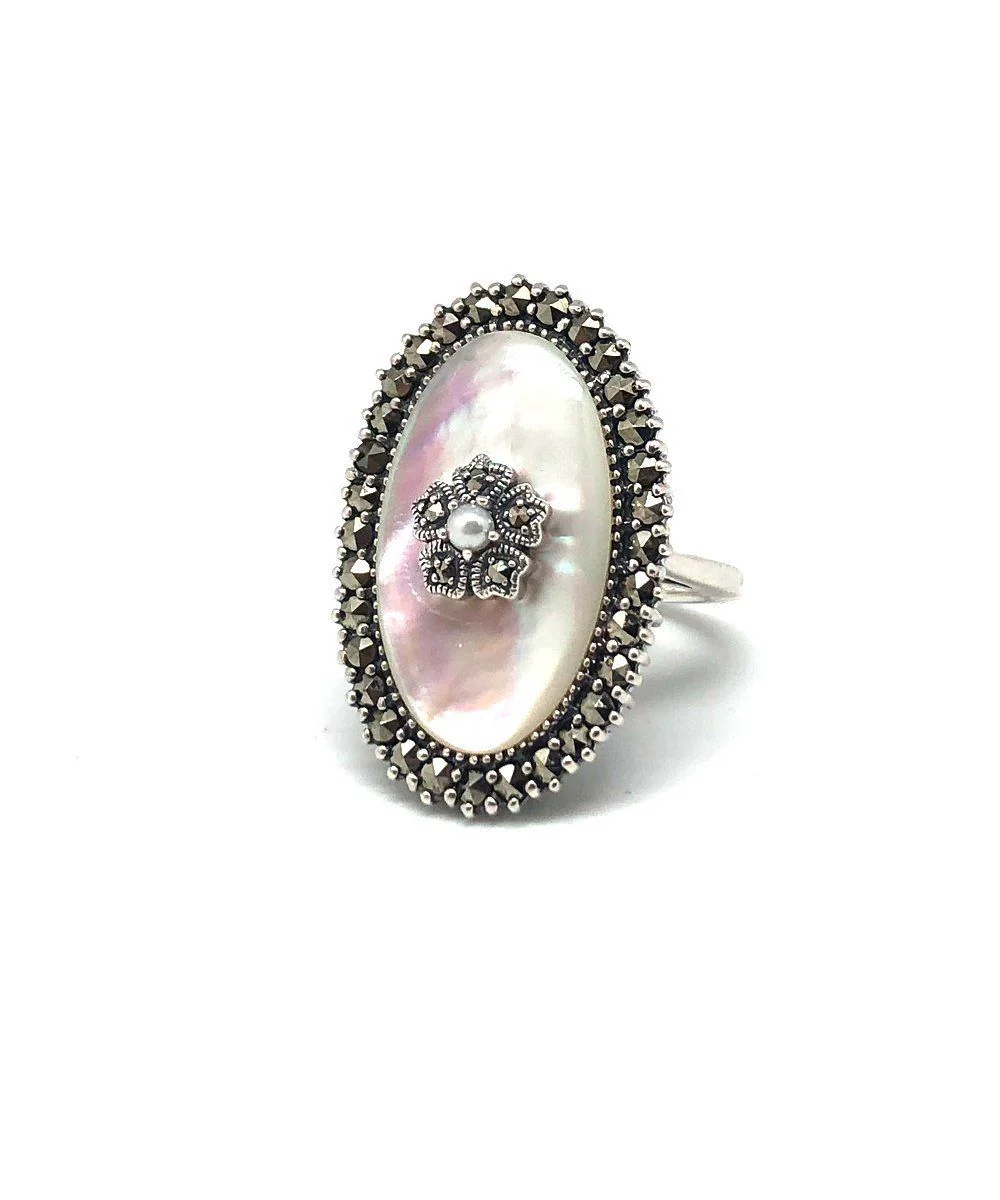Bague nacre marcassite argent et perle de culture de style art déco